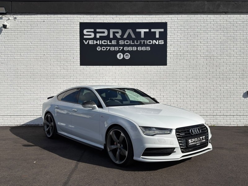 White 2016 Audi A7 3.0 TDI V6 Black Edition Sportback 5dr Diesel S Tronic quattro Euro 6 s/s 272 ps in Londonderry